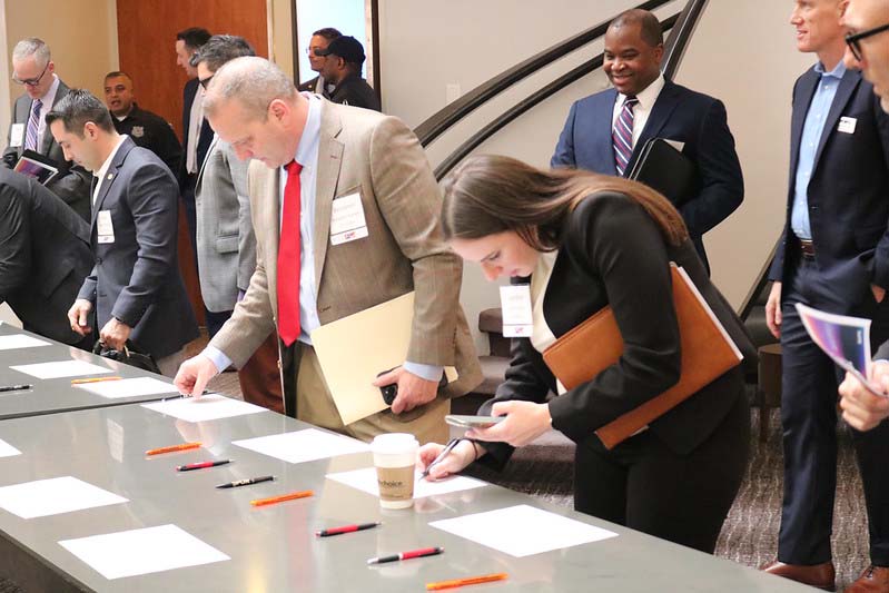 signing up for interviews with SAME and NextOp at the 2024 SAME Career Transition Workshop 